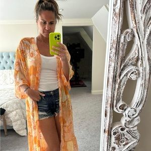 Floral kimono OS coverup layering piece